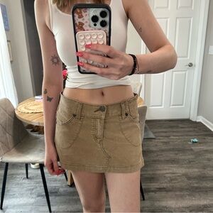 Levi’s mini skirt